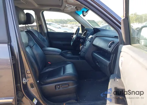 2015 Honda Pilot Touring из США, поврежденный, VIN 5FNYF4H92FB039100